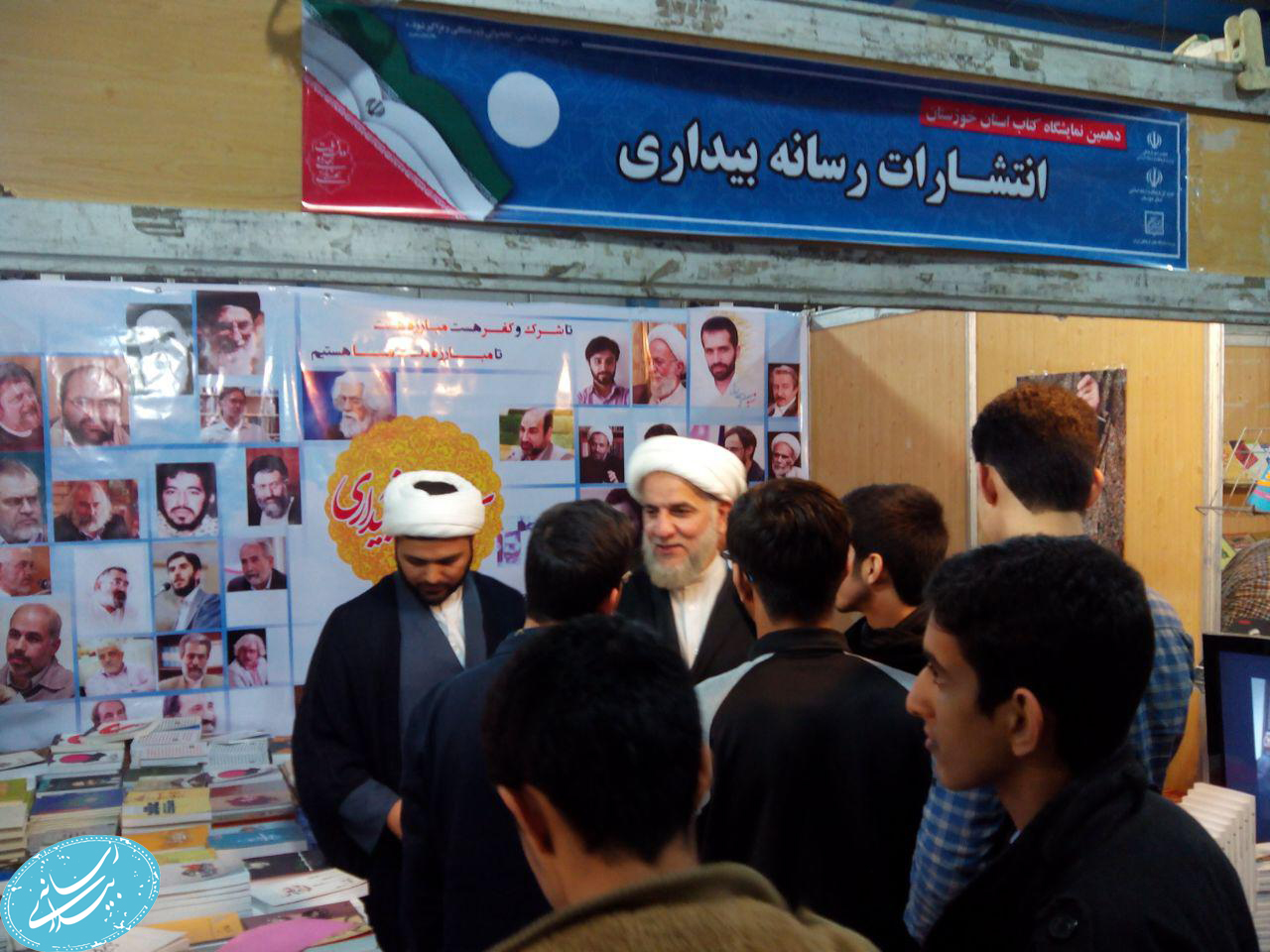 گزارش مصور از آخرین روز غرفه رسانه بیداری در نمایشگاه کتاب