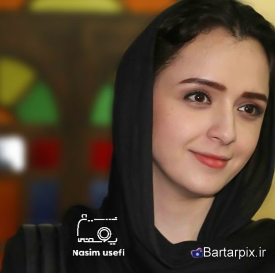 http://s7.picofile.com/file/8235749600/www_bartarpix_ir_taraneh_alidoosti_bahman_94_1_.jpg
