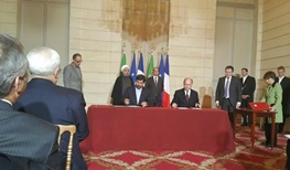 http://s7.picofile.com/file/8236102518/16_1_29_1215270.jpg