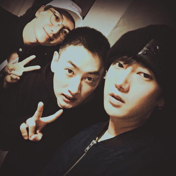 http://s7.picofile.com/file/8236331526/151013_Yesung_Twitter_and_Instagram_Update_2_.jpg