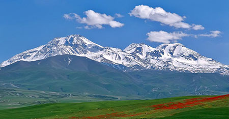 کوه سبلان مقدس‌ترین کوه ایران