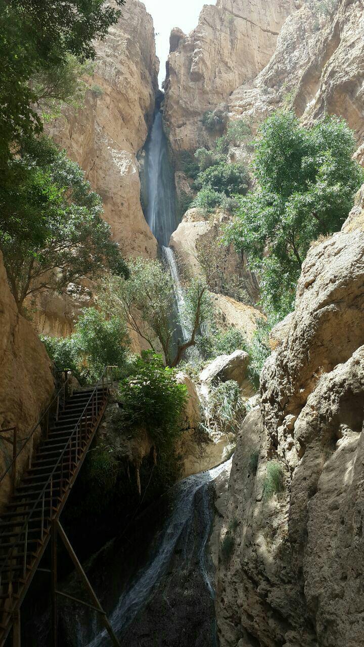 آبشار پیران سرپل ذهاب کرمانشاه