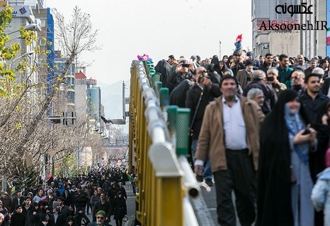 تصاویر منتخب از راهپیمایی 22 بهمن در تهران