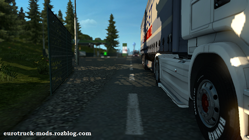 http://s7.picofile.com/file/8240186200/ets2_00015.png