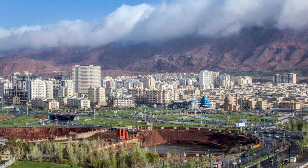 تبریز در مه