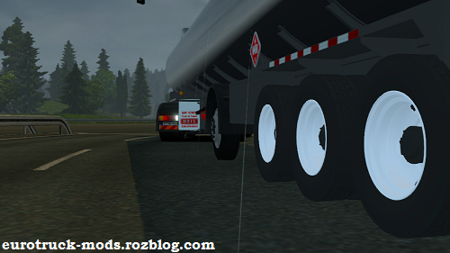 http://s7.picofile.com/file/8242655376/ets2_00038.png