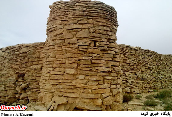 قلعه خداوردی درق نمادی از تمدن کهن شهرستان گرمه / تصاویر