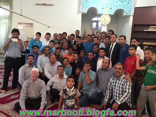 http://s7.picofile.com/file/8248212750/mehram2.jpg