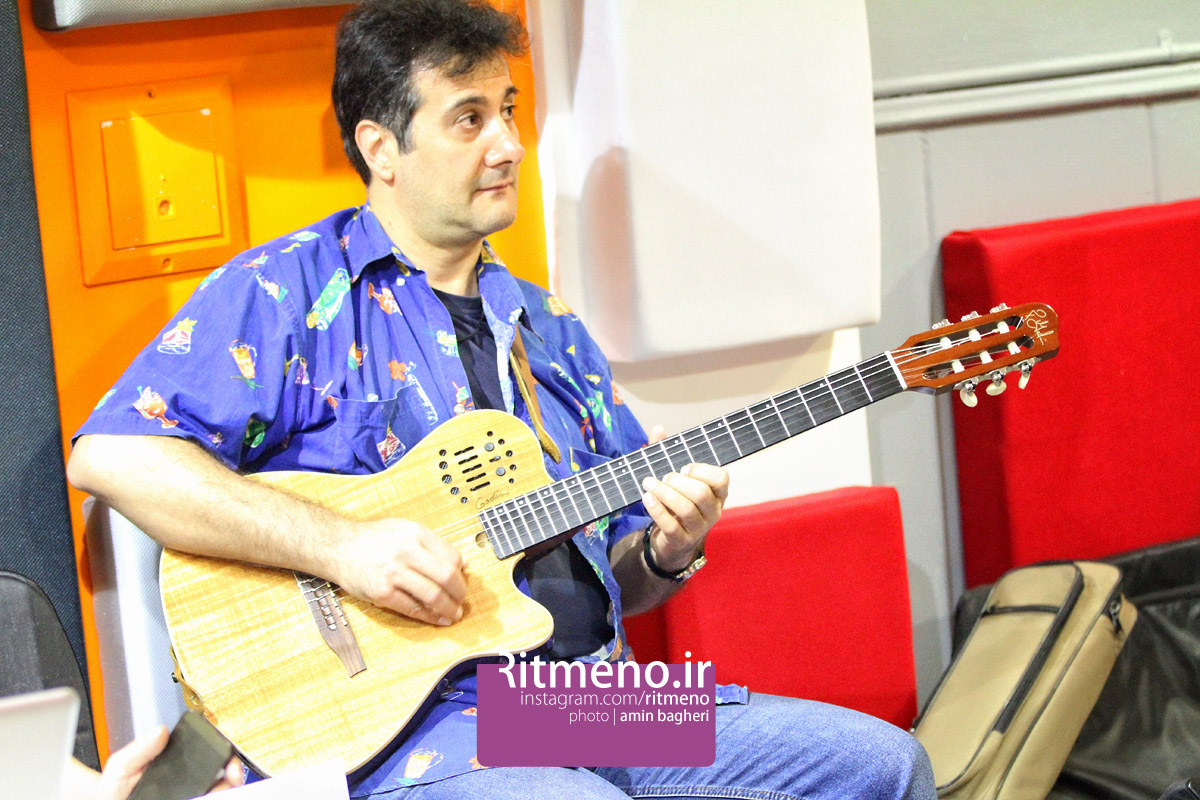 http://s7.picofile.com/file/8249707434/Hamid_Askari_6.jpg