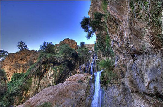 ایرانگردی آبشار نوژیان لرستان