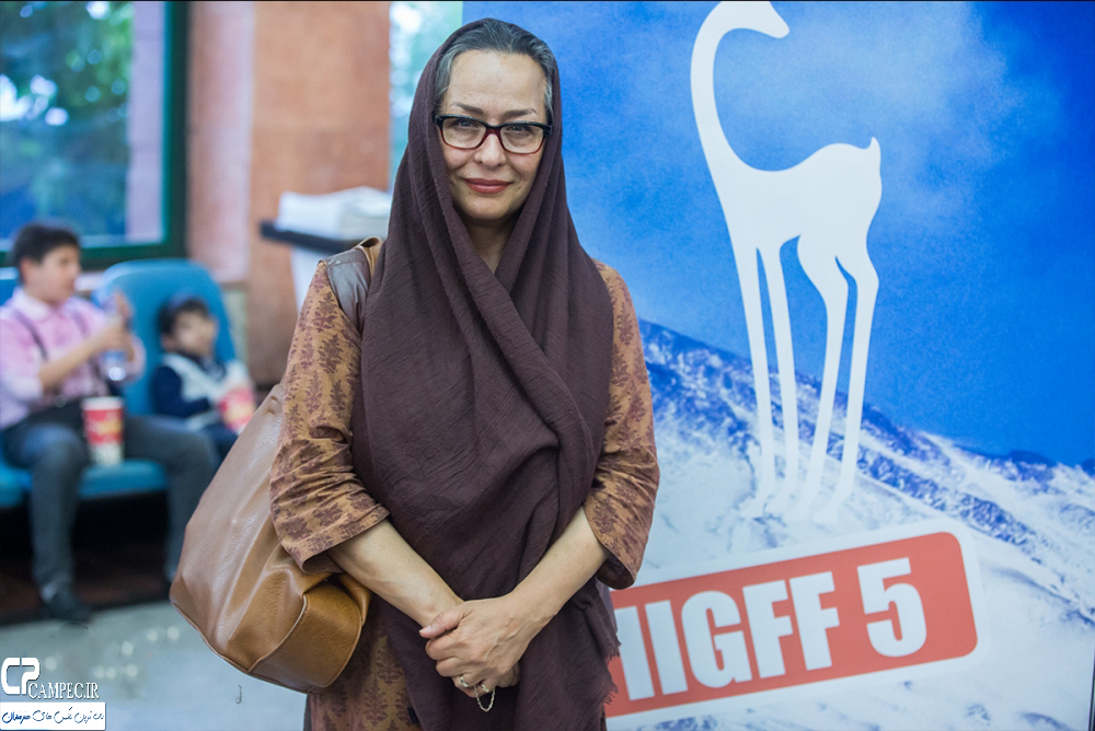 آزیتا حاجیان در اختتامیه جشنواره فیلم سبز