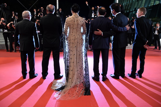 [تصویر:  index88.jpg]