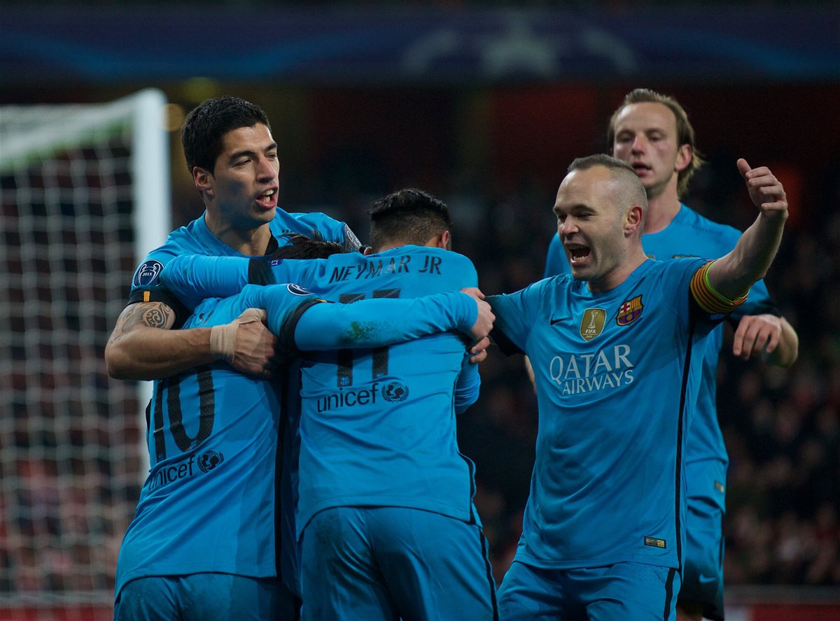 http://s7.picofile.com/file/8252782584/P160223_004_Arsenal_Barcelona.jpg
