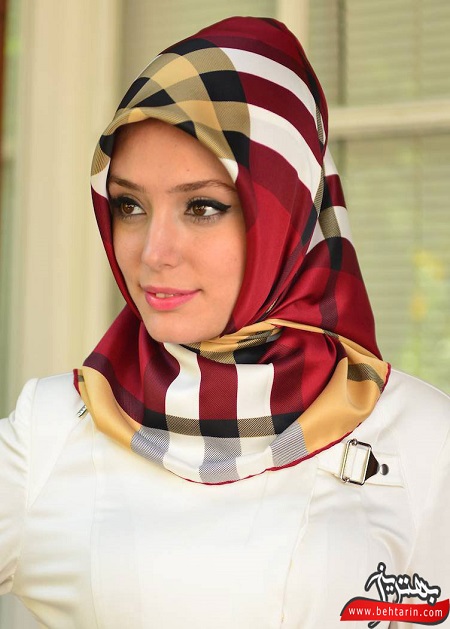 روسری مجلسی قرمزرنگ