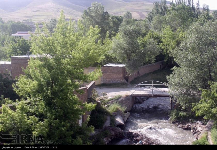 بستر رودخانه