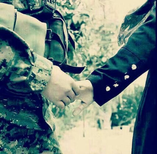 <a href='http://4sarbandeshgh12ha.niloblog.com/p/8/'>بانوی</a> فرمانده eshgh9h.blogfa.comکلبه عاشقانه