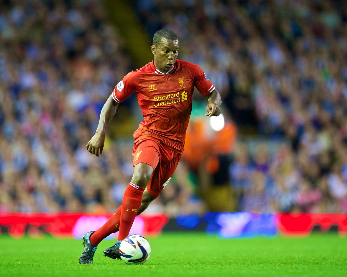 http://s7.picofile.com/file/8254588434/130827_117_Liverpool_Notts_County1.jpg