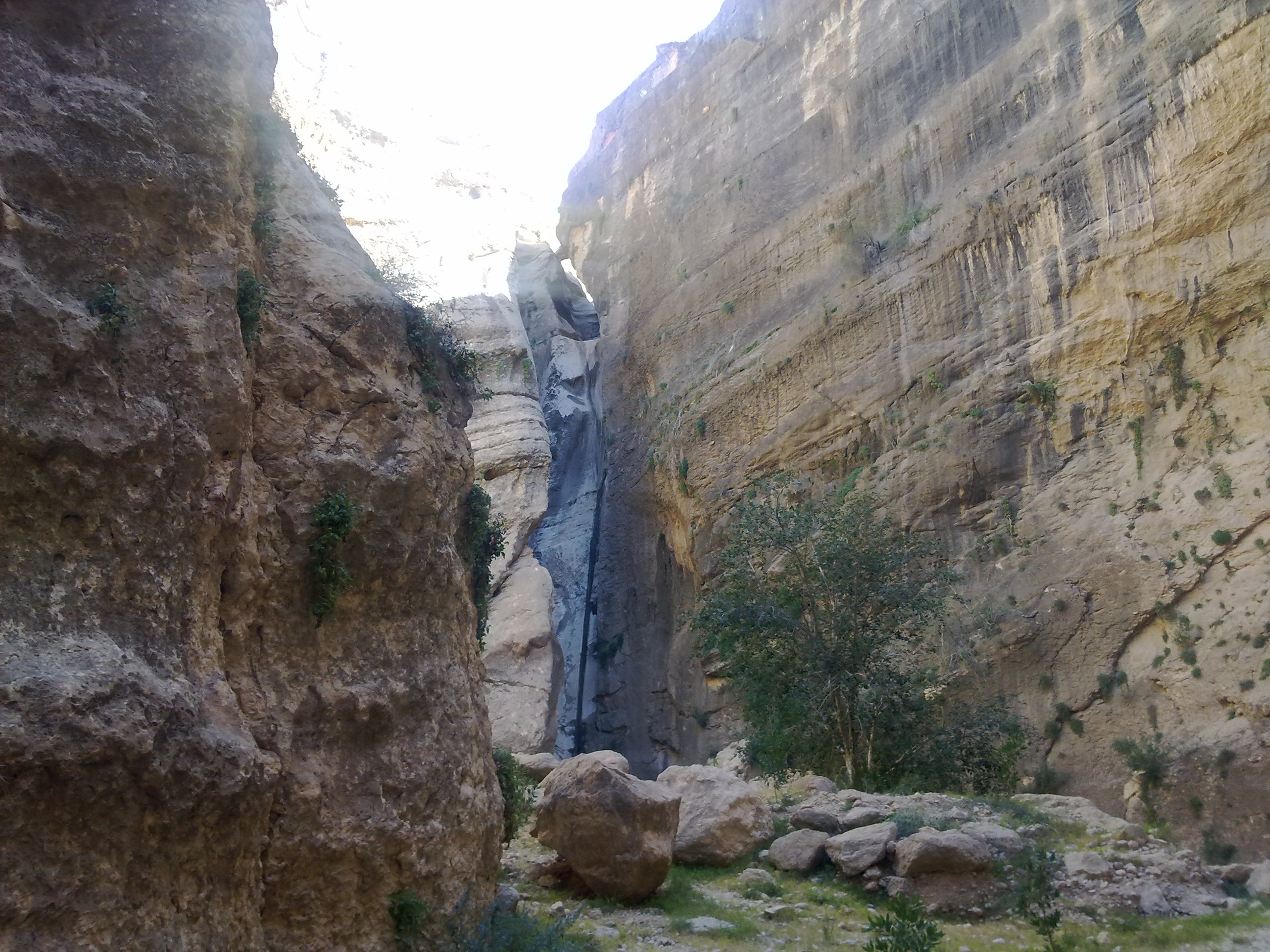تصاویری از غار بنوو (بن وو) عمادده لارستان