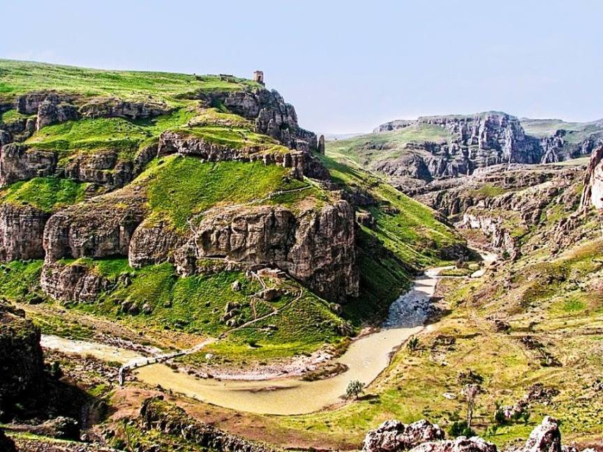قلعه ضحاک