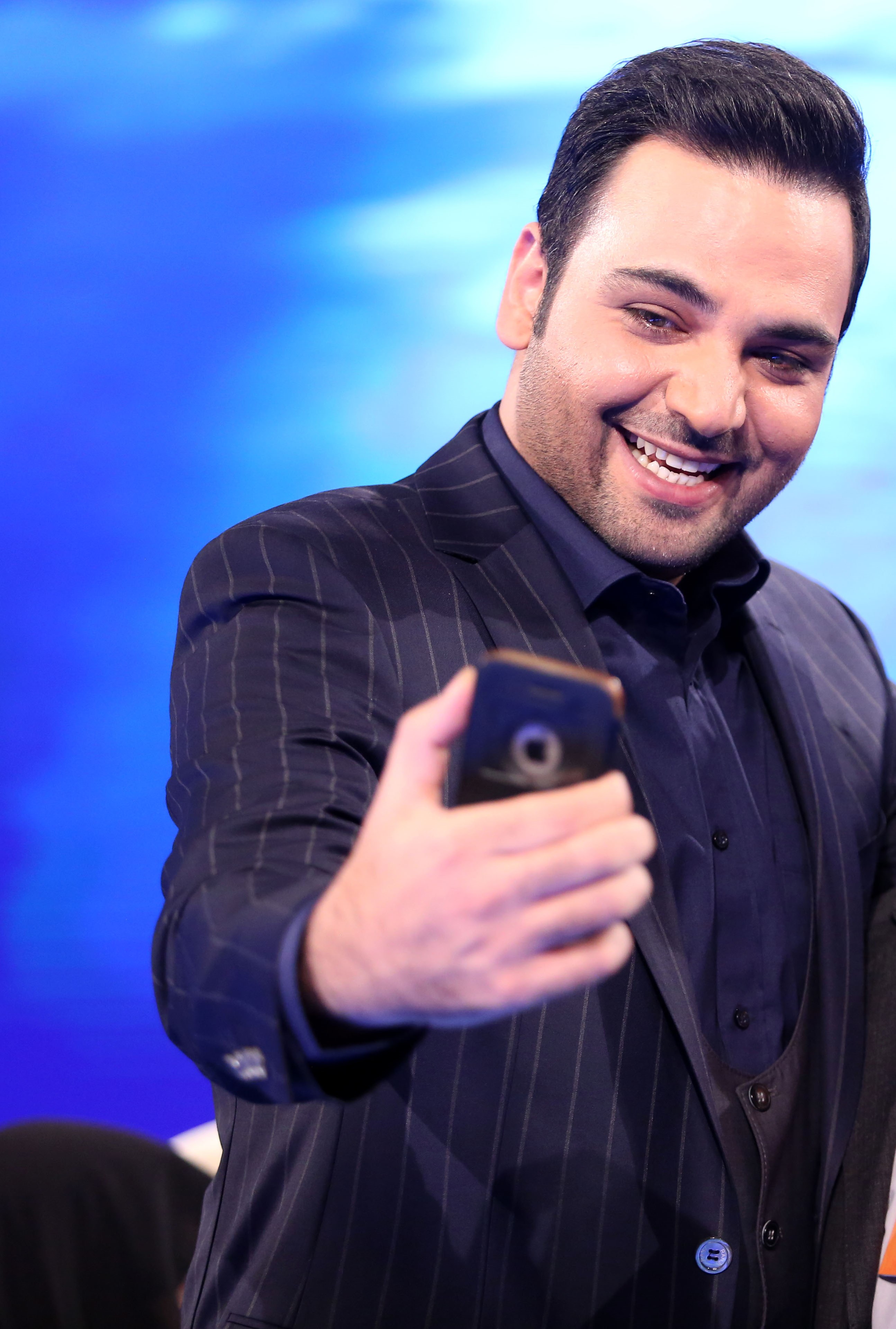 http://s7.picofile.com/file/8256011026/db2938c5_7df3_4ddf_a968_3d33775bbb06.jpg