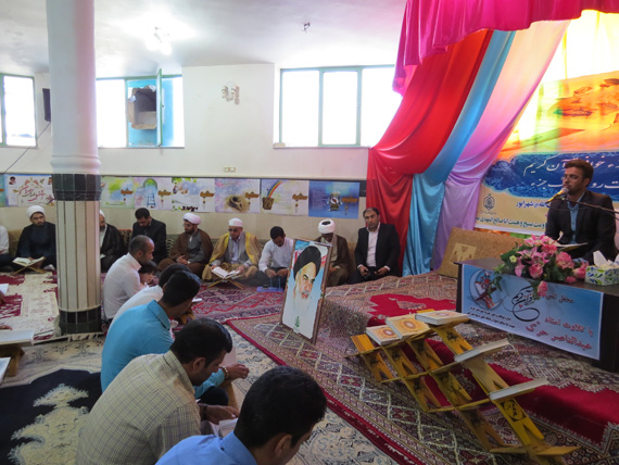 محفل انس با قرآن کریم با حضور قاری مصری برگزار شد / تصاویر