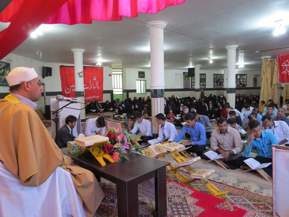محفل انس با قرآن کریم با حضور قاری مصری برگزار شد / تصاویر