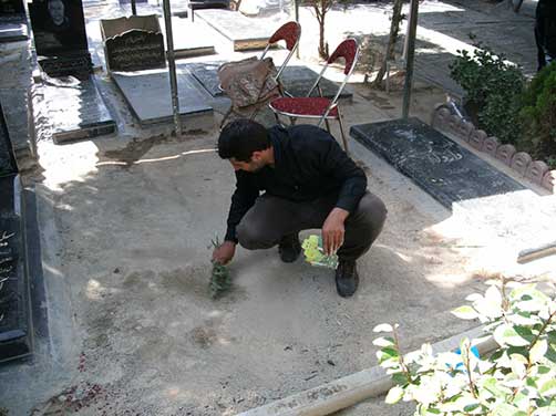 مراسم چهارمین سالگرد شهادت شهید محمّد علی دولت آبادی- دوست شهید محمّدعلی دولت آبادی آقای میلاد زمانی