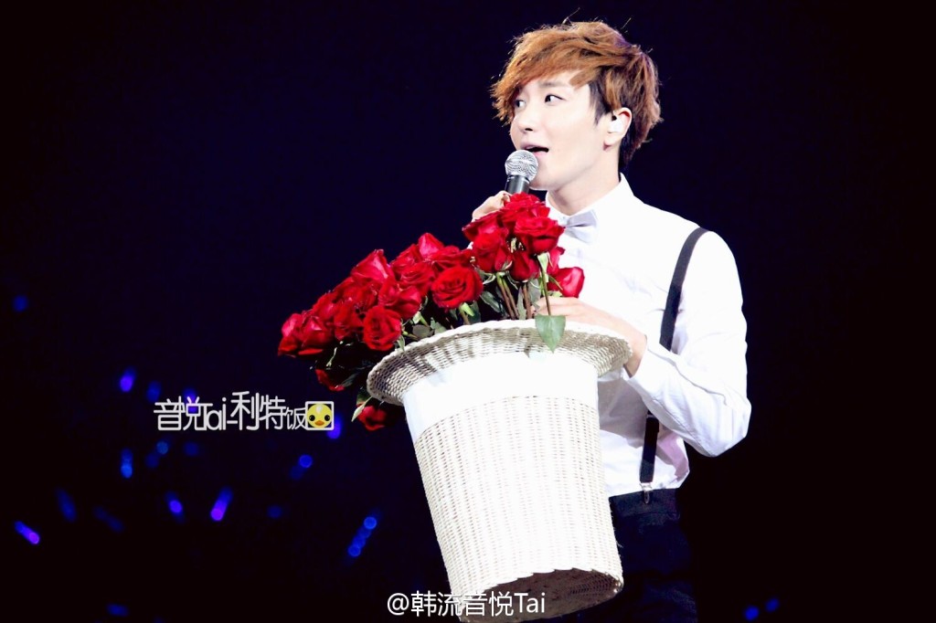http://s7.picofile.com/file/8258178426/teuk152.jpg