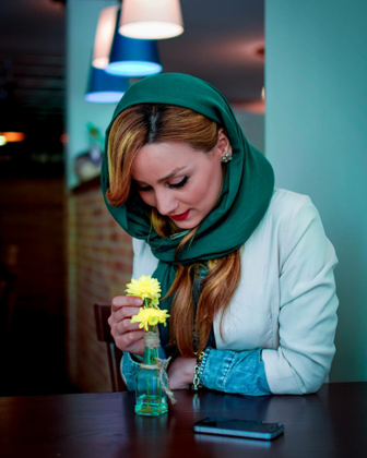 http://s7.picofile.com/file/8258534076/44cae7b72b7748fafe8d848de8f602253.png
