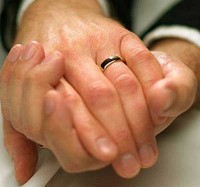 اثرات اختلاف سنی ازدواج در رابطه زناشویی