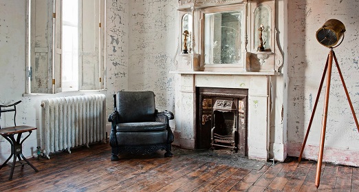 دیوارهای از رنگ و رو رفته و ترک خورده بر زیبایی خانه میافزایند دیوارهای از رنگ و رو رفته و ترک خورده بر زیبایی خانه میافزایند