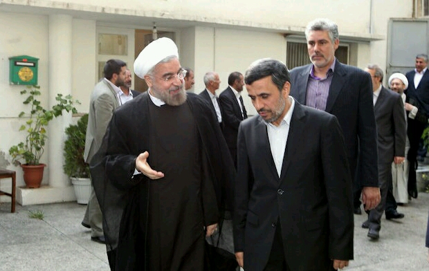 : روحاني و احمدي نژاد در يک قاب؟!