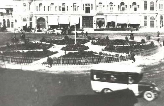 میدان حسن آباد