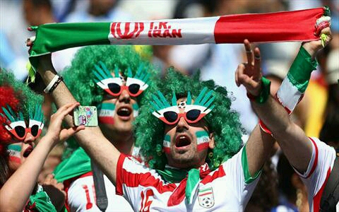 : حضور زودهنگام هواداران ايراني در ورزشگاه آزادي