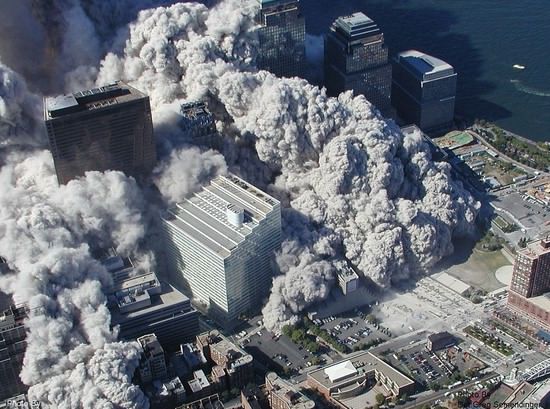 افشای ارتباط عجیب 11 سپتامبر و فاجعه منا +تصویر و کلیپ