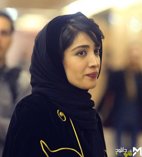 مینا ساداتی در افتتاحیه جشنواره 35 فیلم فجر