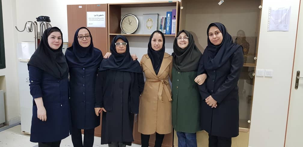  -  iranian phd students  خانم حقیقت دانشجوی دکترای پرستاری،  دکتر جویباری، دکتر سکینه گرایلو  دانش اموخته دکترای اموزش بهداشت، دکتر ثناگو،  خانم فوجی  و خانم رضایی دانشجویان دکترای پرستاری