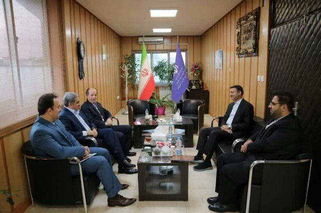 راه های همکاری موثرتر سازمان صنعت و معدن گیلان با شهرداری رشت بررسی شد 1 photo 2019 12 26 09 44 20