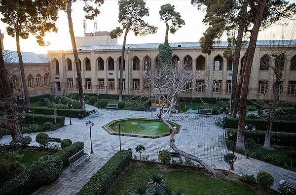8 دی سالروز تاسیس دارالفنون در سال 1231 هجری شمسی