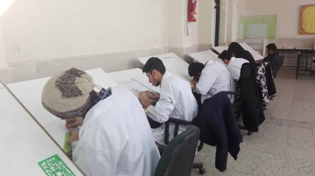 بازدید از هنرستان تفضلی (شاخه برق ومعماری)وهنرستان نساجی 98/11/6 بازدید از هنرستان تفضلی (شاخه برق ومعماری)وهنرستان نساجی 98/11/6