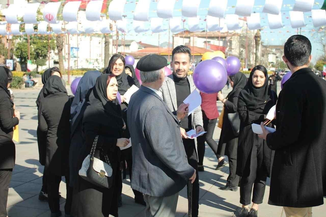 حرکت نمادین در پیاده راه فرهنگی رشت به نفع بیماران سرطانی+تصاویر 2 photo 2020 02 06 11 57 04