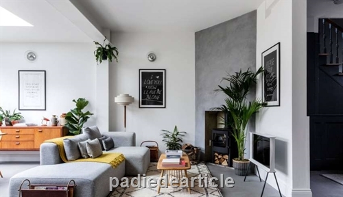 http://s7.picofile.com/file/8391062284/Danish_decoration_850x491.jpg