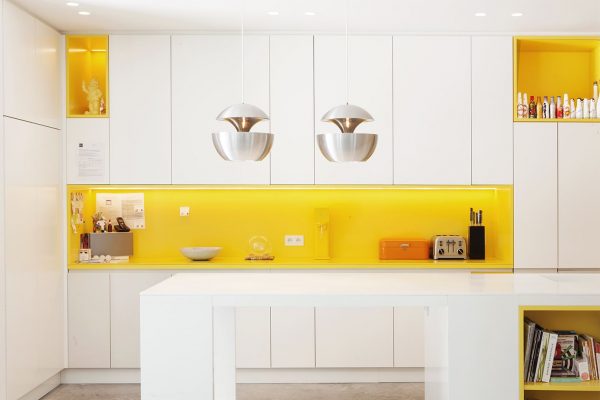 کابینت آشپزخانه رنگ زرد19
